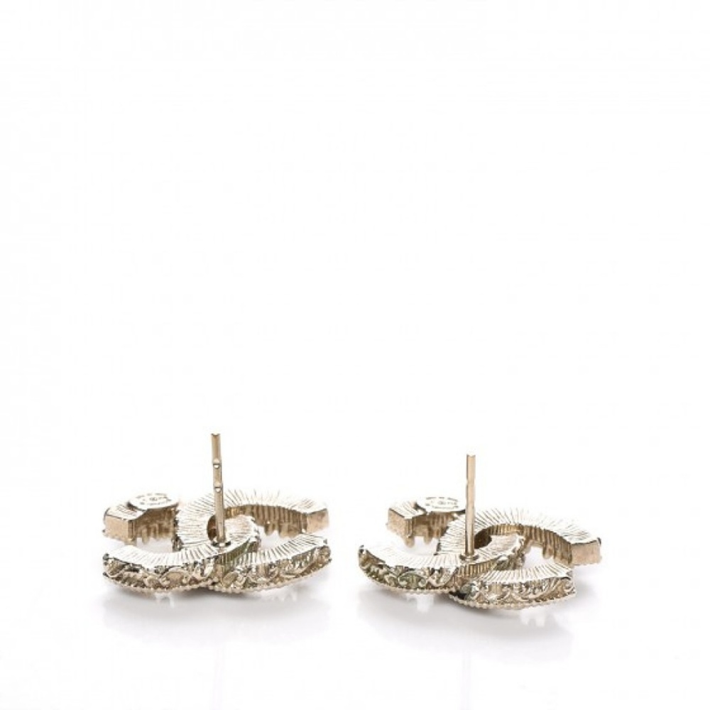 SOLD Chanel Gold Black Enamel Cc Baroque Earrings - Picture 6 of 8
